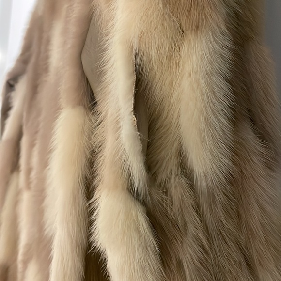 Galanos vintage stunning fur and leather coat jacket approx small PRICE DROP - Picture 12 of 13